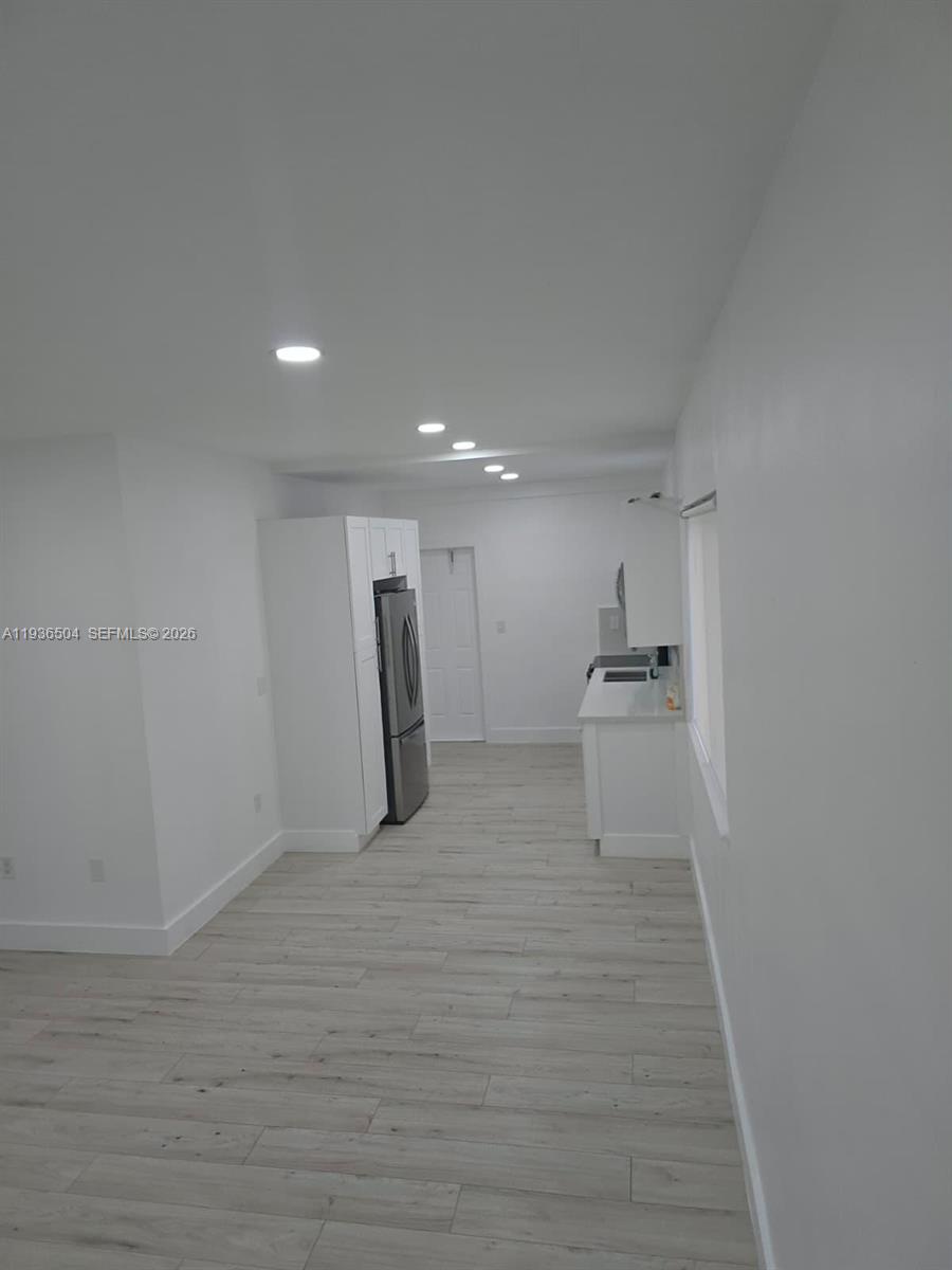 Miami Condo: 14410 Northeast 5th Place
