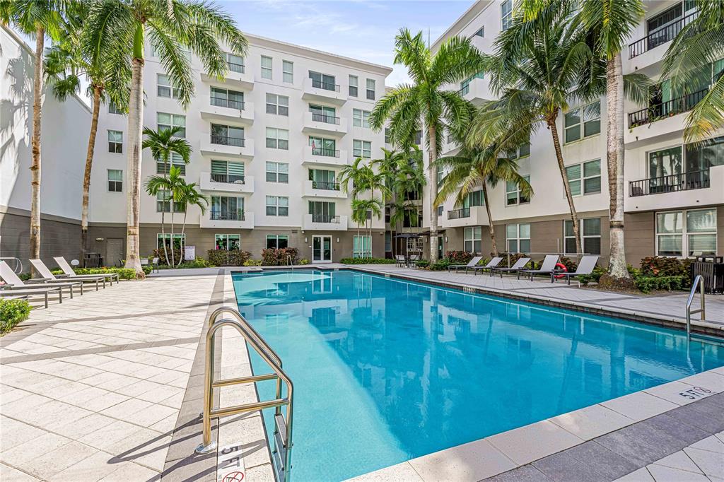 Fort Lauderdale Condo: 2421 Northeast 65th Street