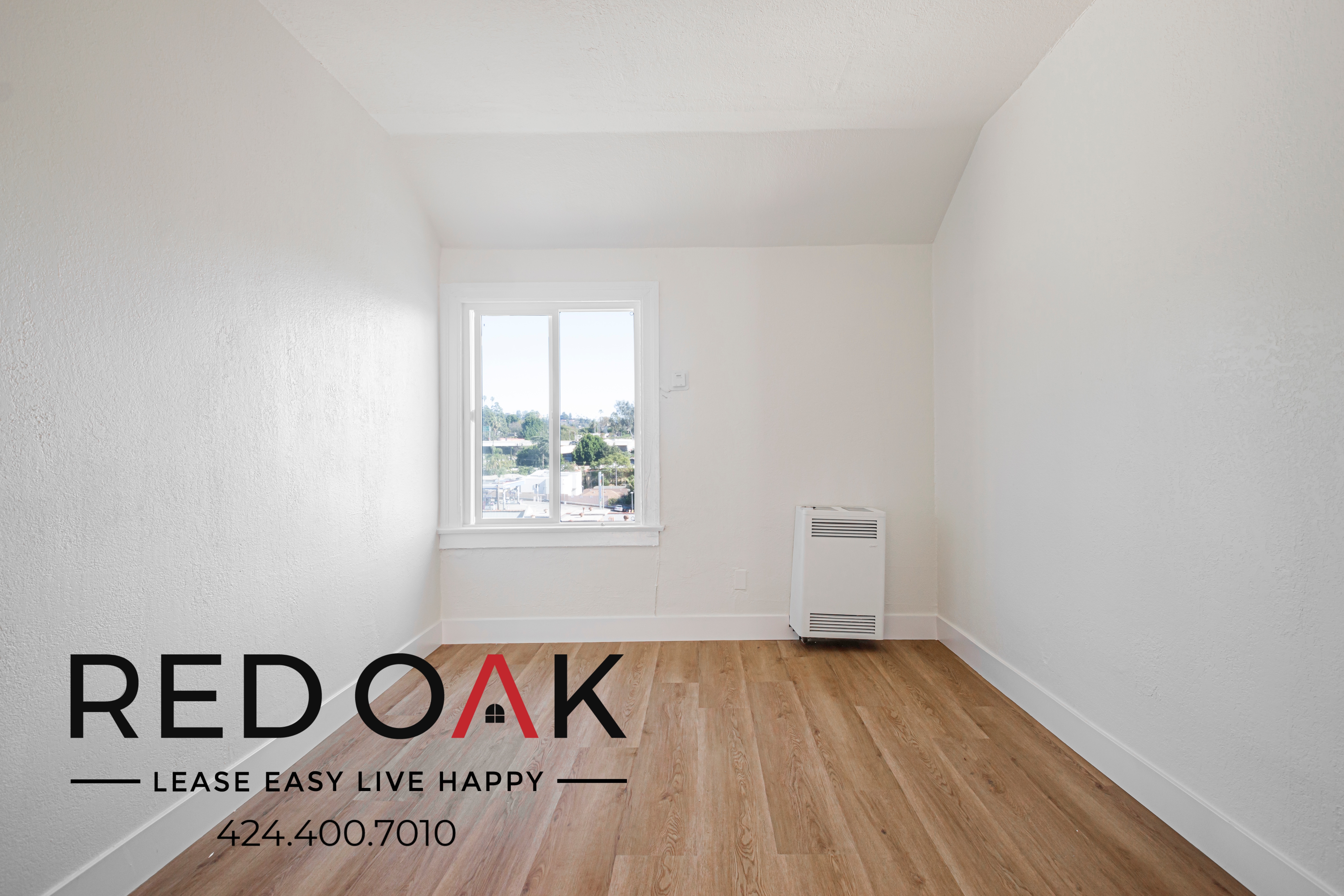 Los Angeles Condo: 1918 N Grace Ave