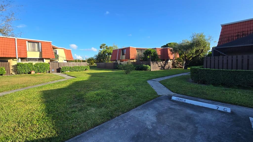Boca Raton Condo: 23048 Oxford Place