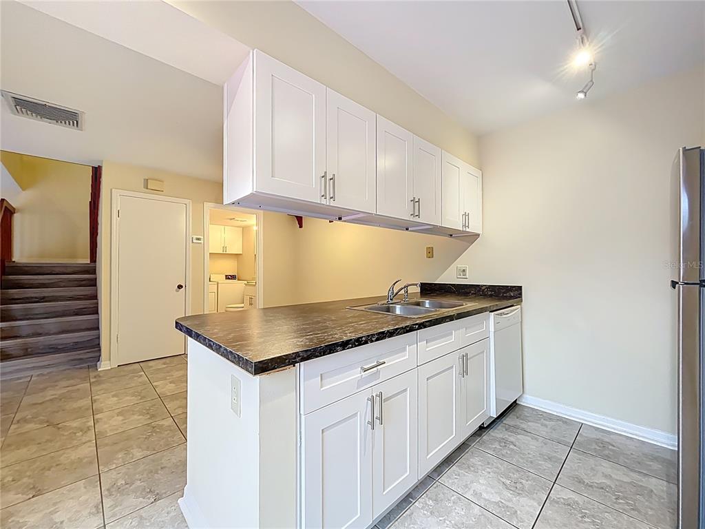 Orlando Condo: 5271 Coral Court