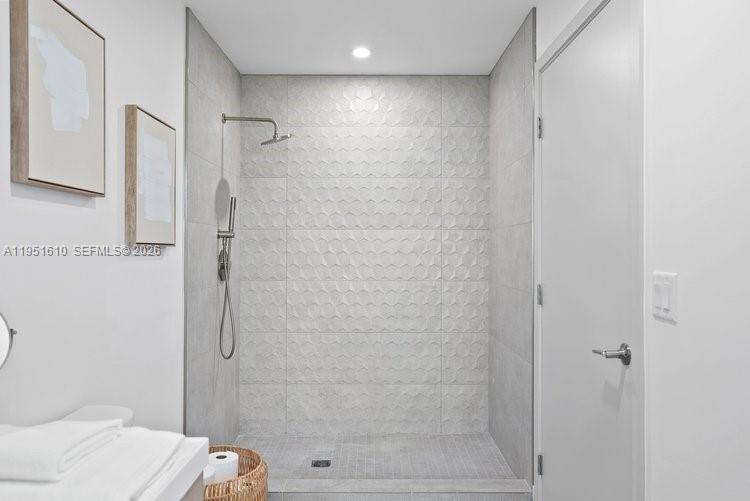 North Miami Condo: 1155 Northeast 126th Street