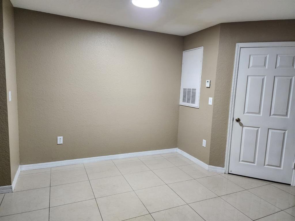 Orlando Condo: 5483 Vineland Road