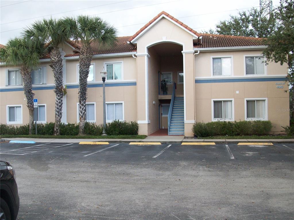 Orlando Condo: 495 Las Cortes Lane
