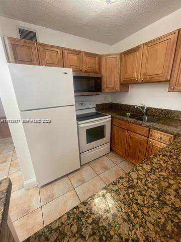 North Bay Village Condo: 1790 79th Street Causeway