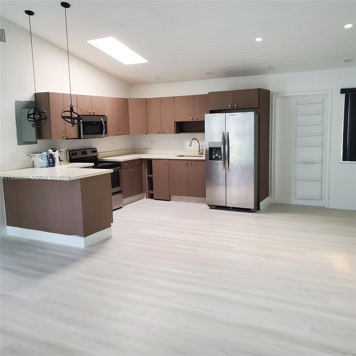 Miami Condo: 326 Northeast 118th Street