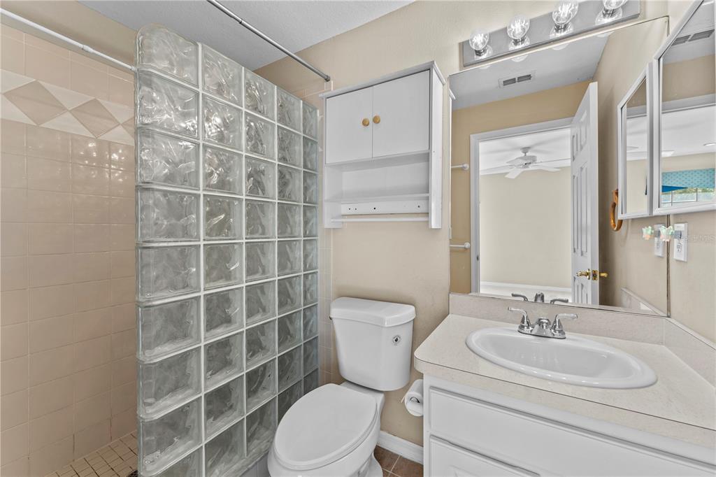 Tampa Condo: 1938 Fiesta Ridge Court