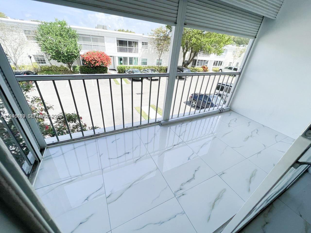 Fort Lauderdale Condo: 6395 Bay Club Drive