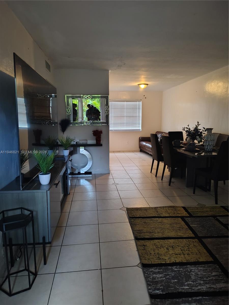 Miami Condo: 1350 Northeast 119th Street