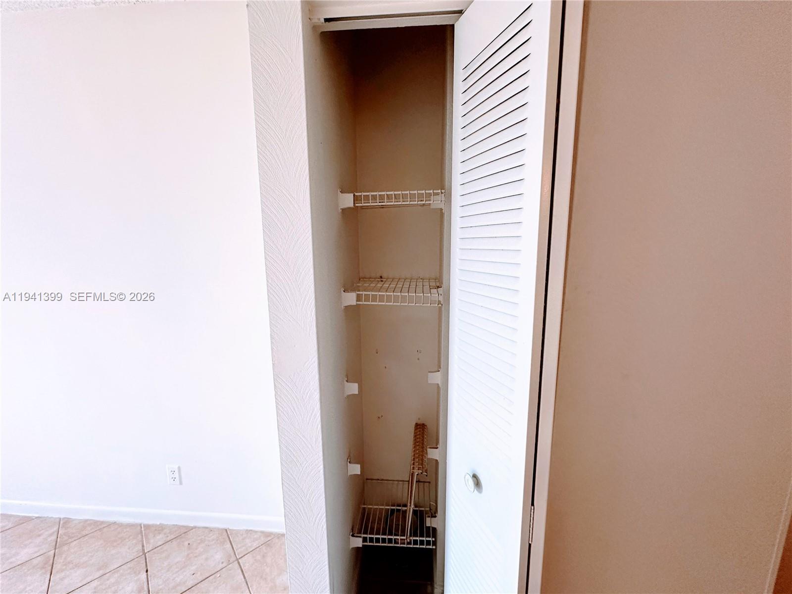 Deerfield Beach Condo: 4364 Northwest 9th Avenue