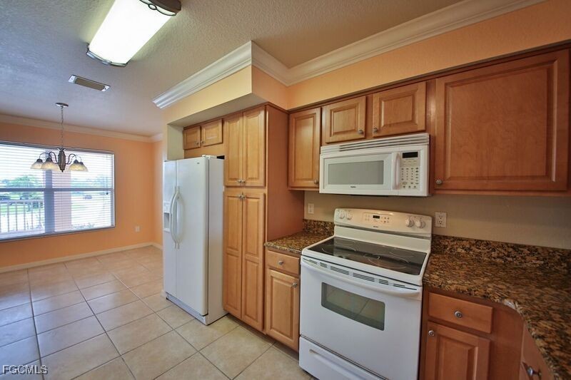 Cape Coral Condo: 3910 Santa Barbara Boulevard