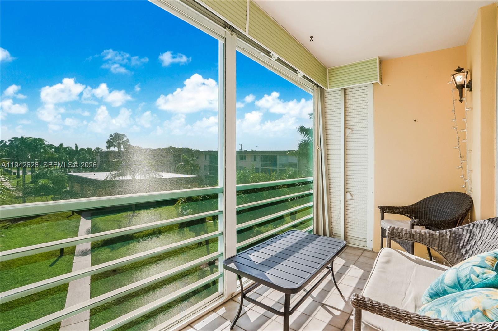 Lighthouse Point Condo: 4502 North Federal Highway