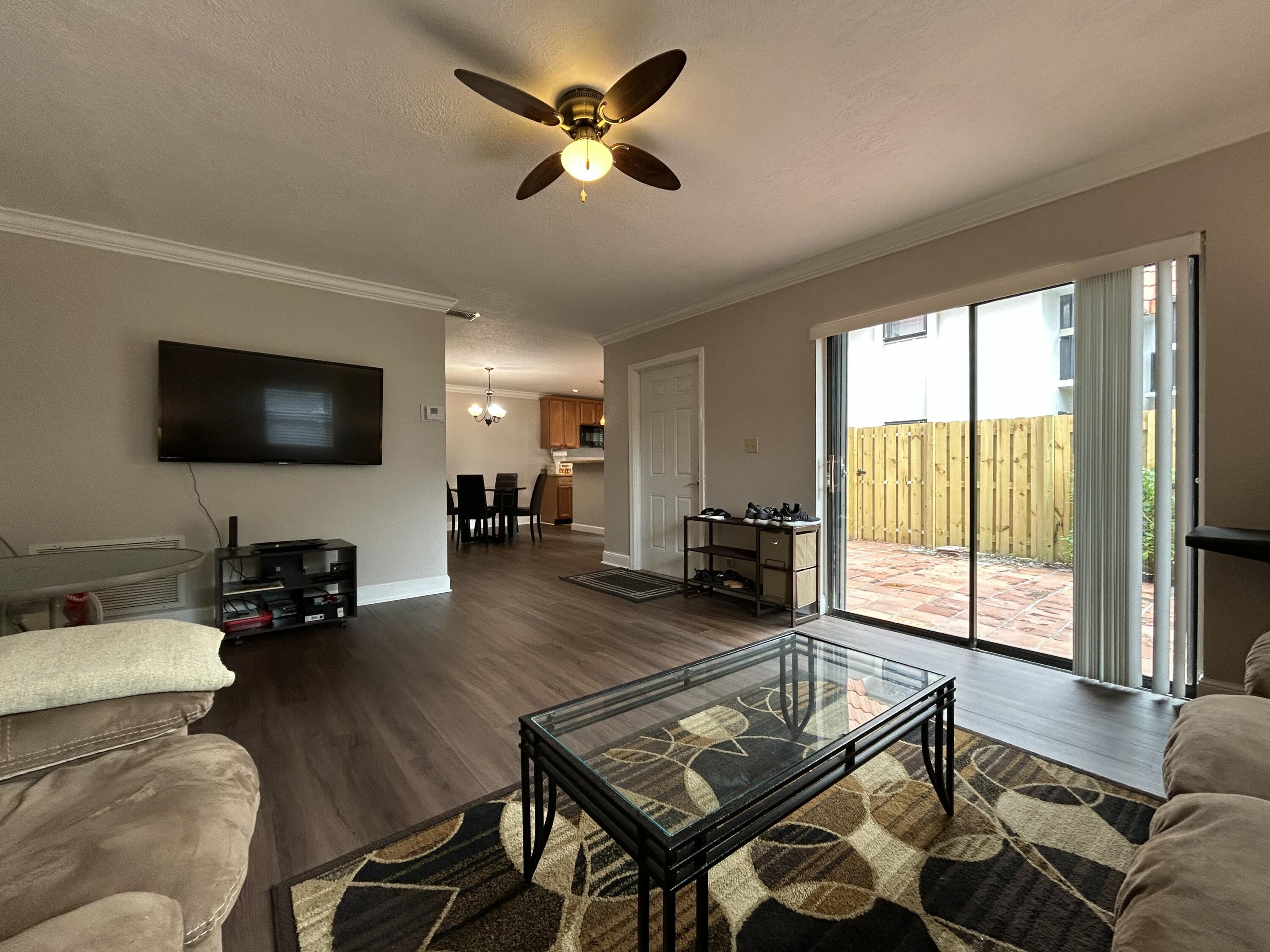 Boca Raton Condo: 1251 South Federal Highway