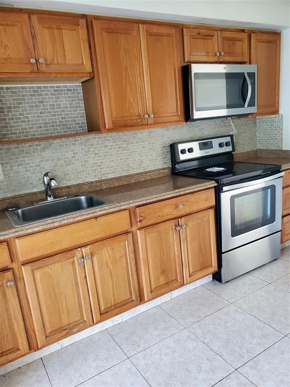 Fort Lauderdale Condo: 1911 Northeast 56th Street