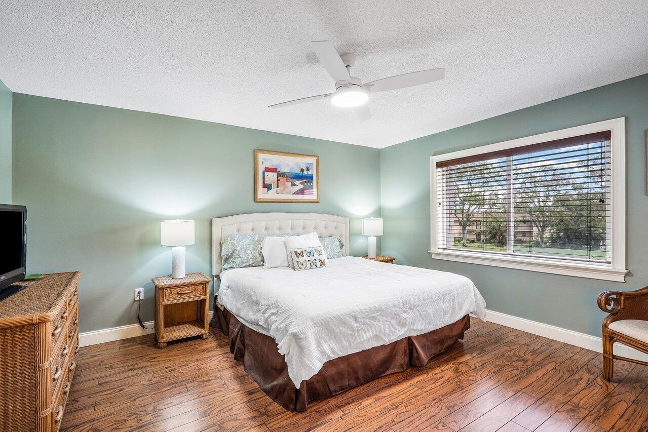 Jupiter Condo: 275 Palm Avenue