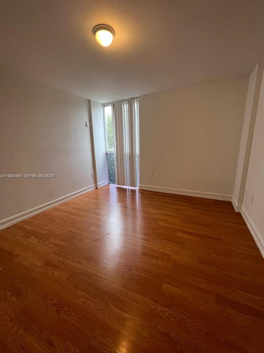 Hialeah Condo: 7035 Northwest 186th Street