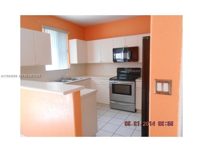 Hialeah Condo: 6950 Northwest 177th Street