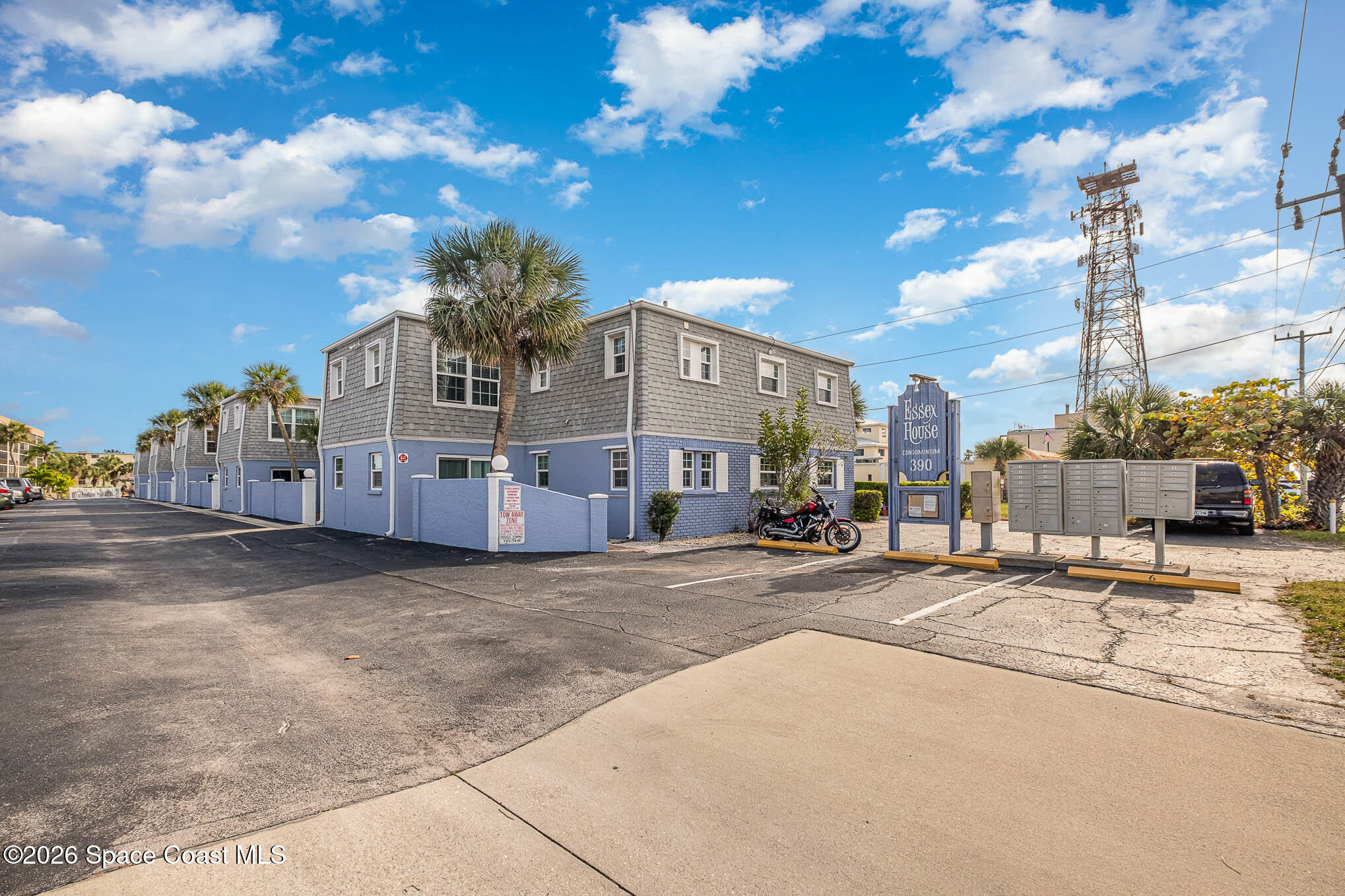 Cocoa Beach Condo: 390 West Cocoa Beach Causeway