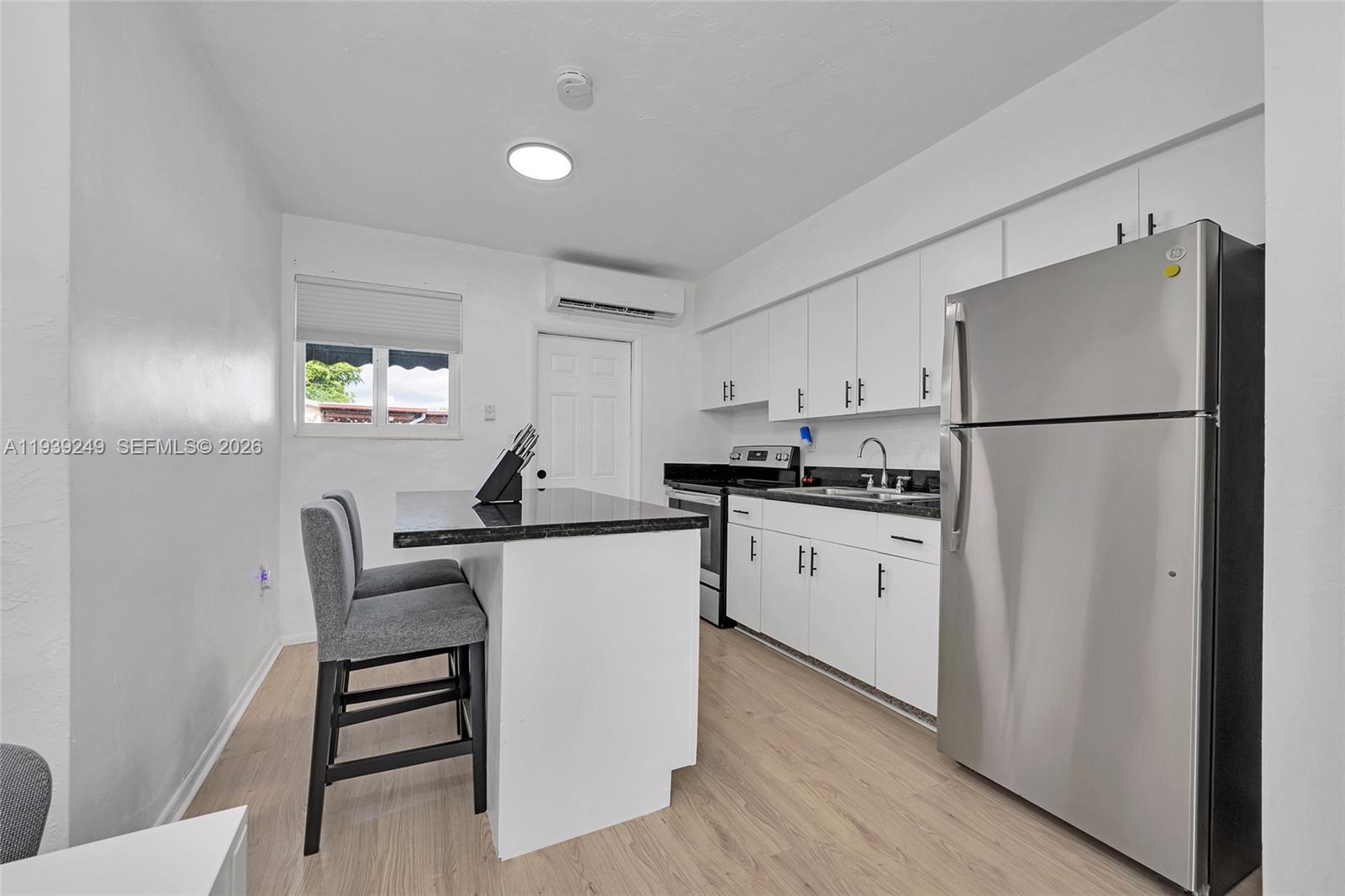 Biscayne Park Condo: 1001 Northeast 110th Street