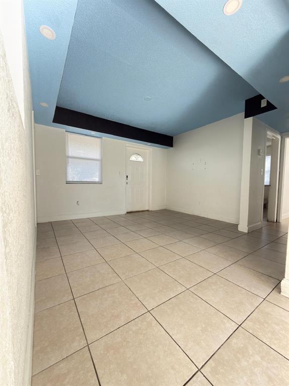 Pompano Beach Condo: 1832 Northeast 49th Street