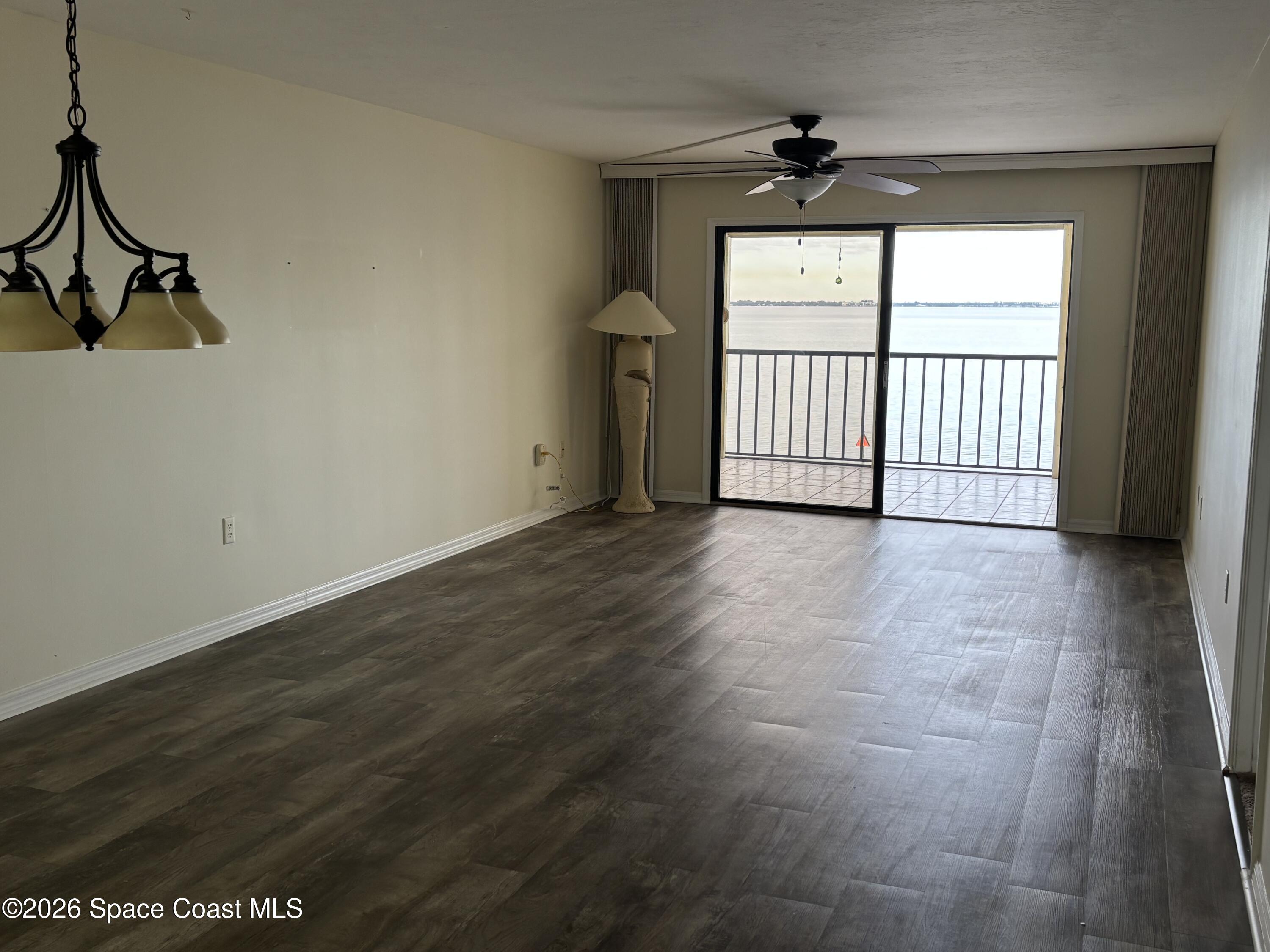 Cocoa Beach Condo: 190 Escambia Lane