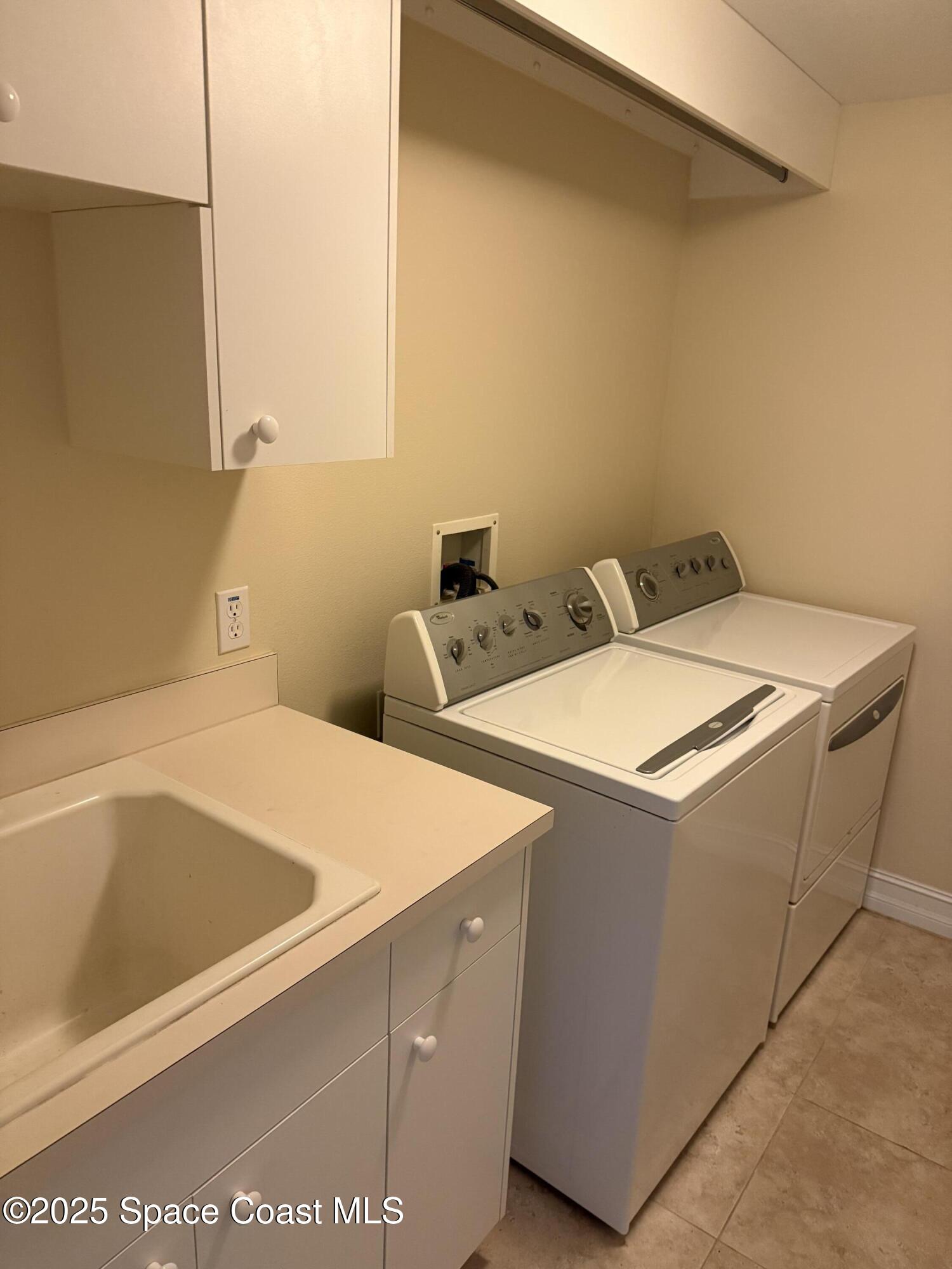 Titusville Condo: 5 Indian River Avenue