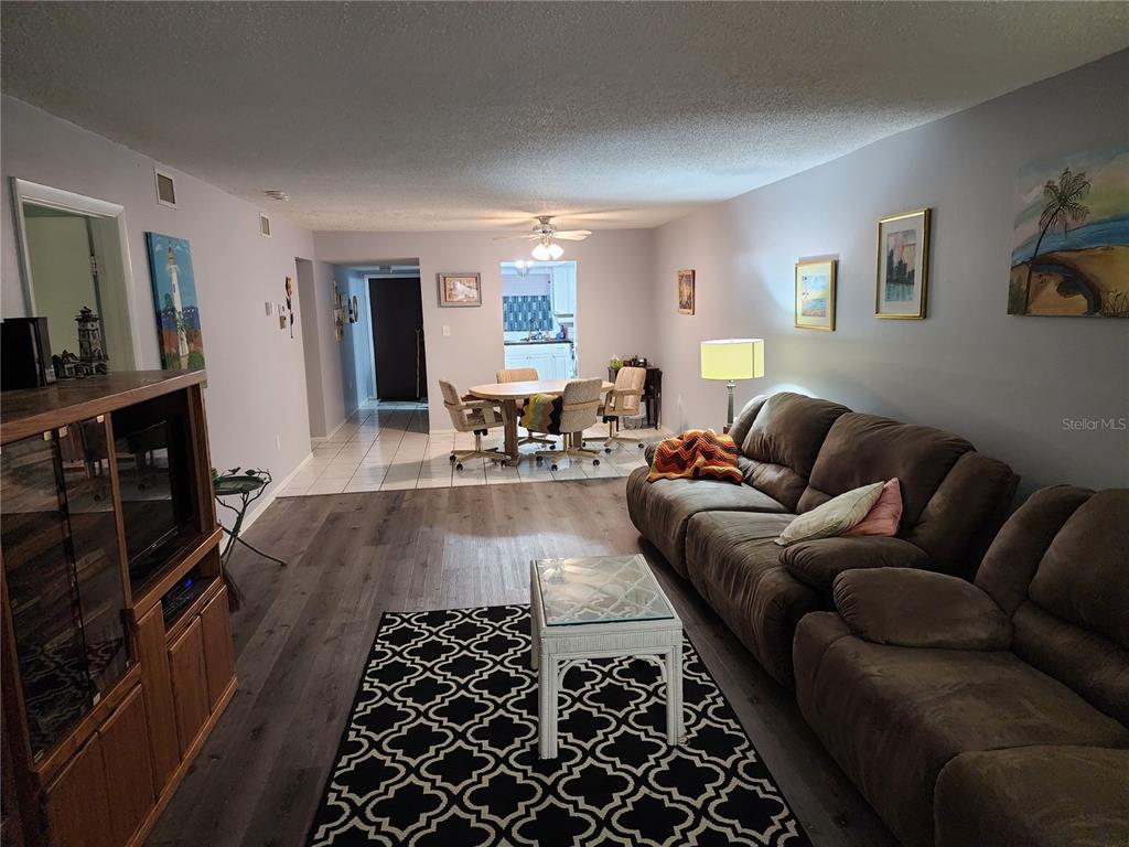 Bradenton Condo: 3064 Lake Bayshore Drive