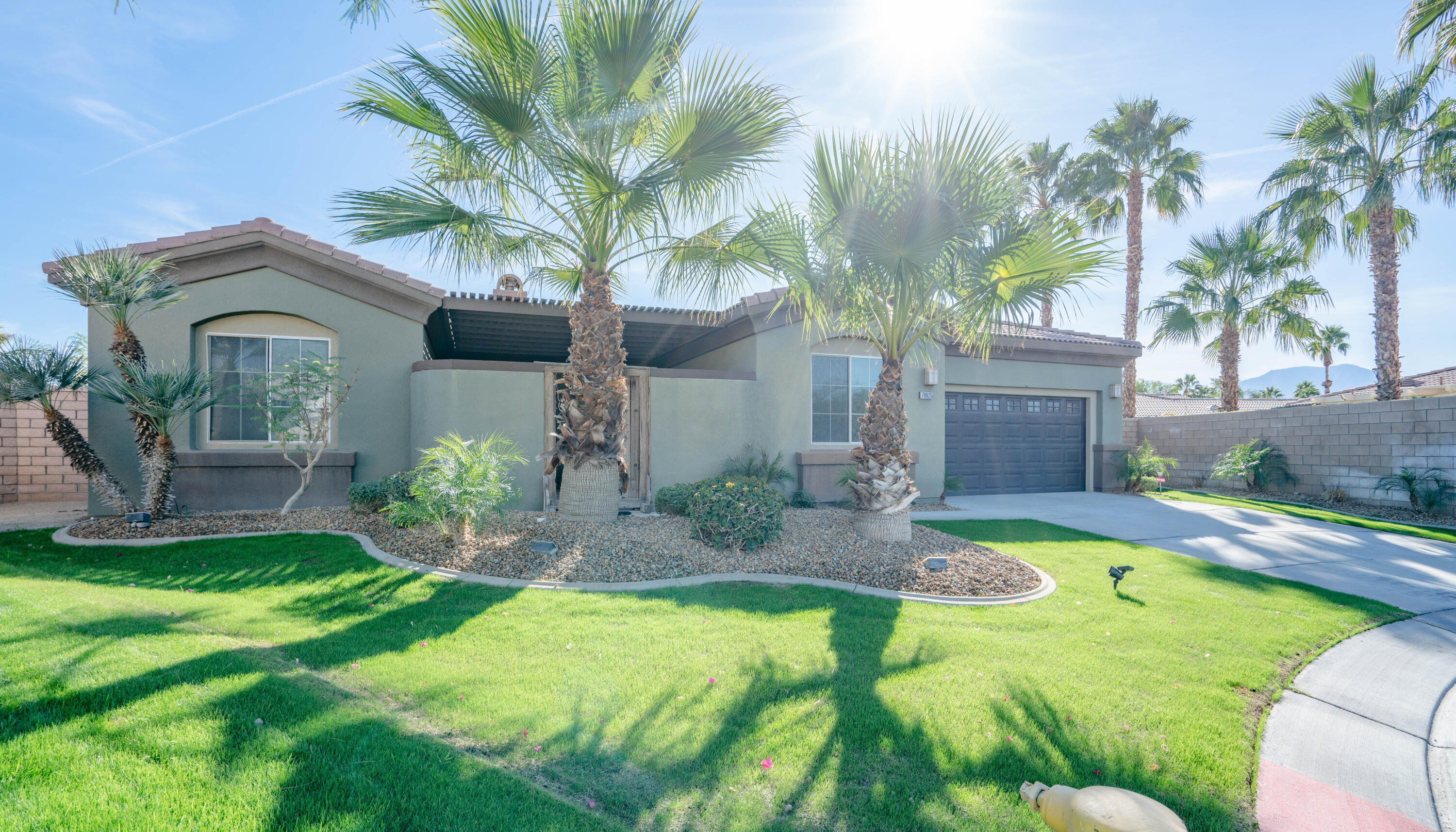 La Quinta Condo: 79925 Corte Calero