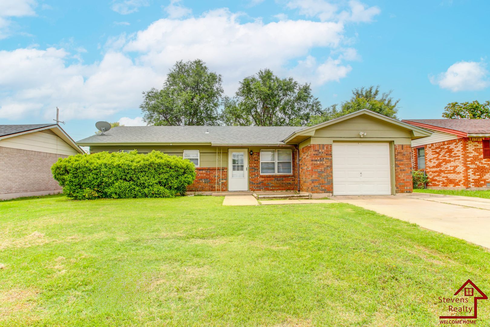 Lawton House: 4910 NW Pollard Ave