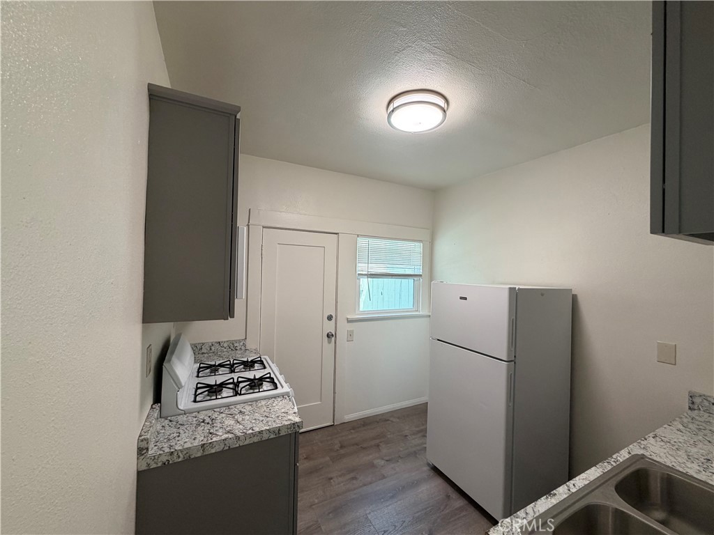 Long Beach Condo: 1917 East 4th Street