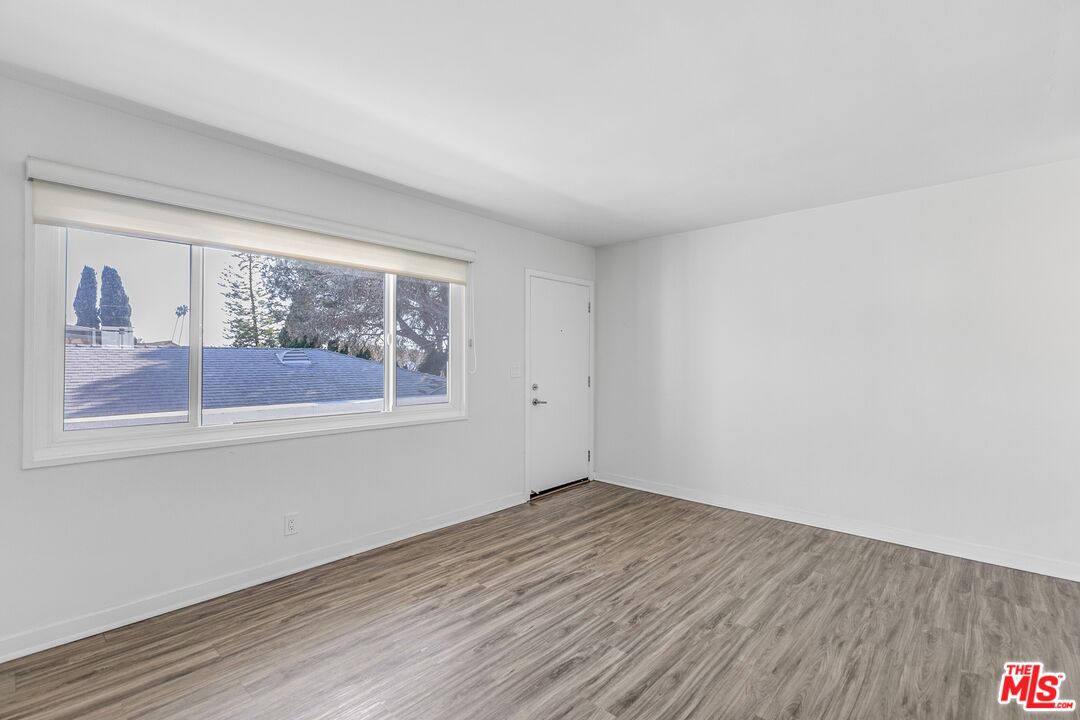 Santa Monica Condo: 1323 11th Street