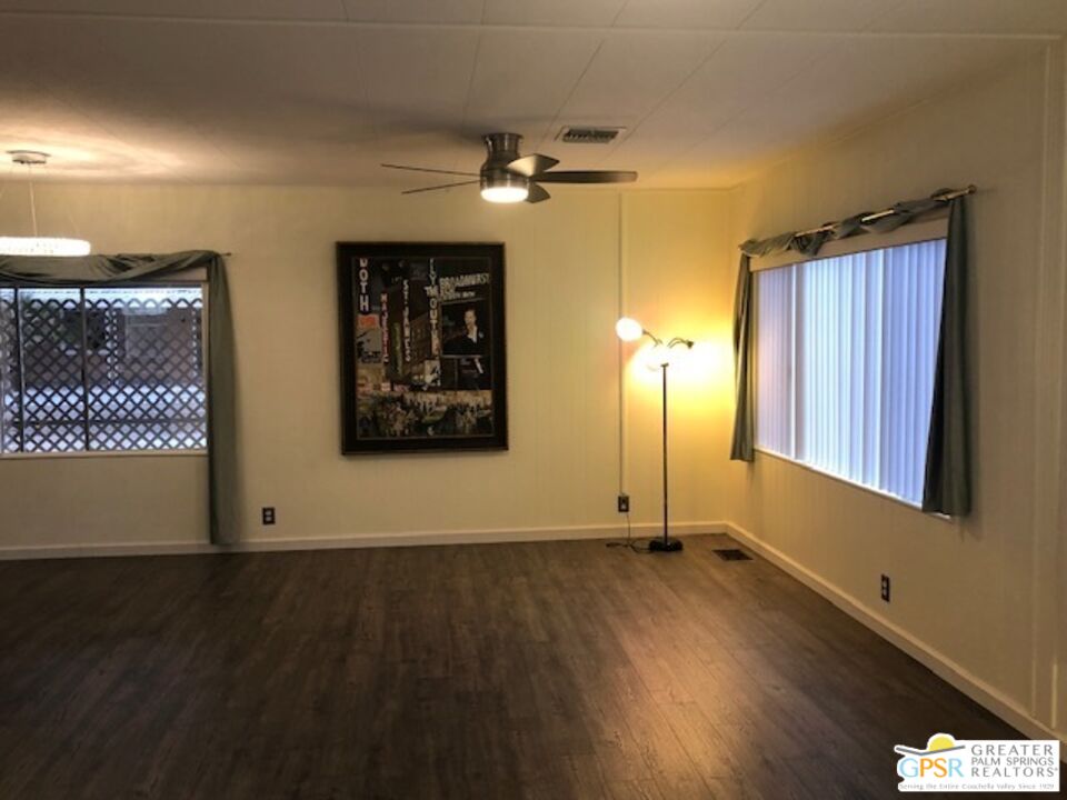 Palm Springs Condo: 293 Juniper Drive