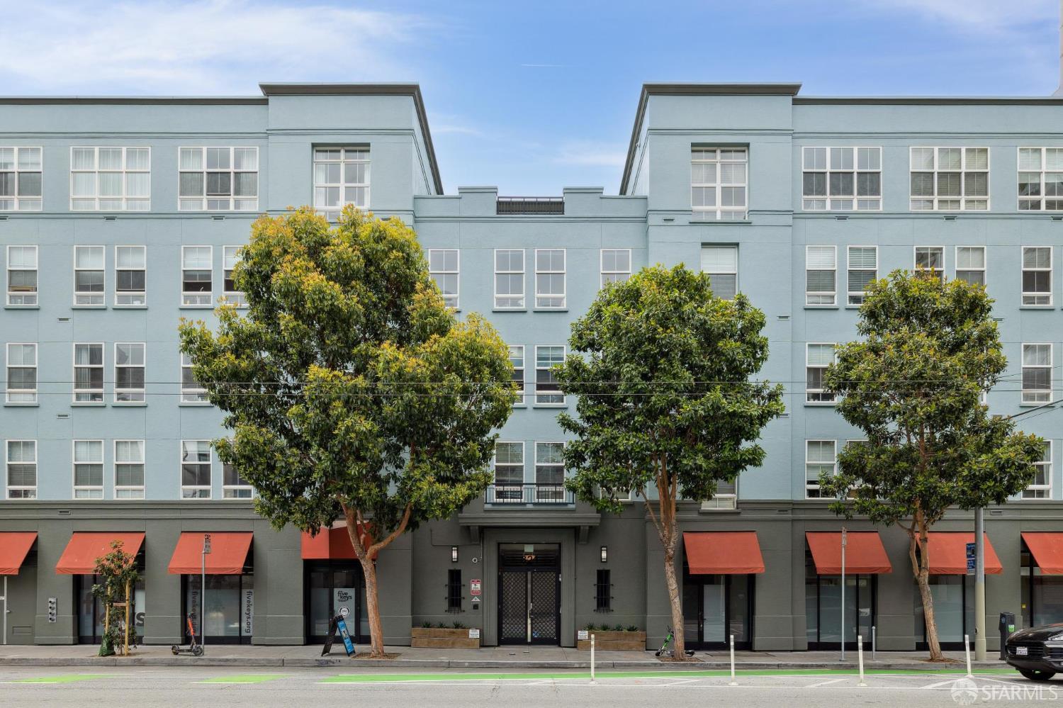 San Francisco Condo: 821 Folsom Street