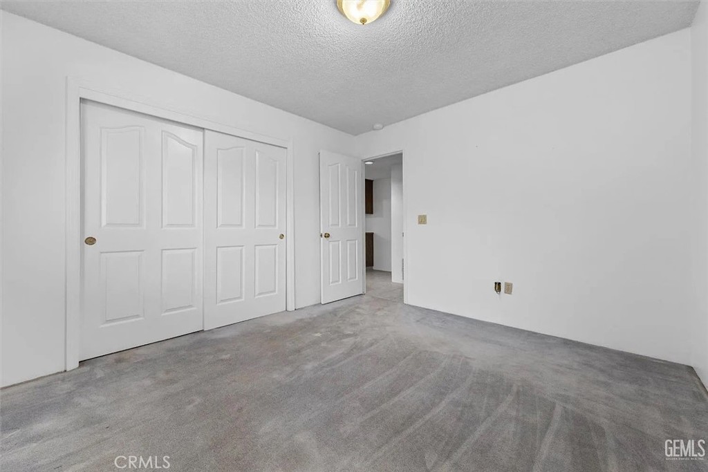 Bakersfield Condo: 5413 Valleybrook Drive