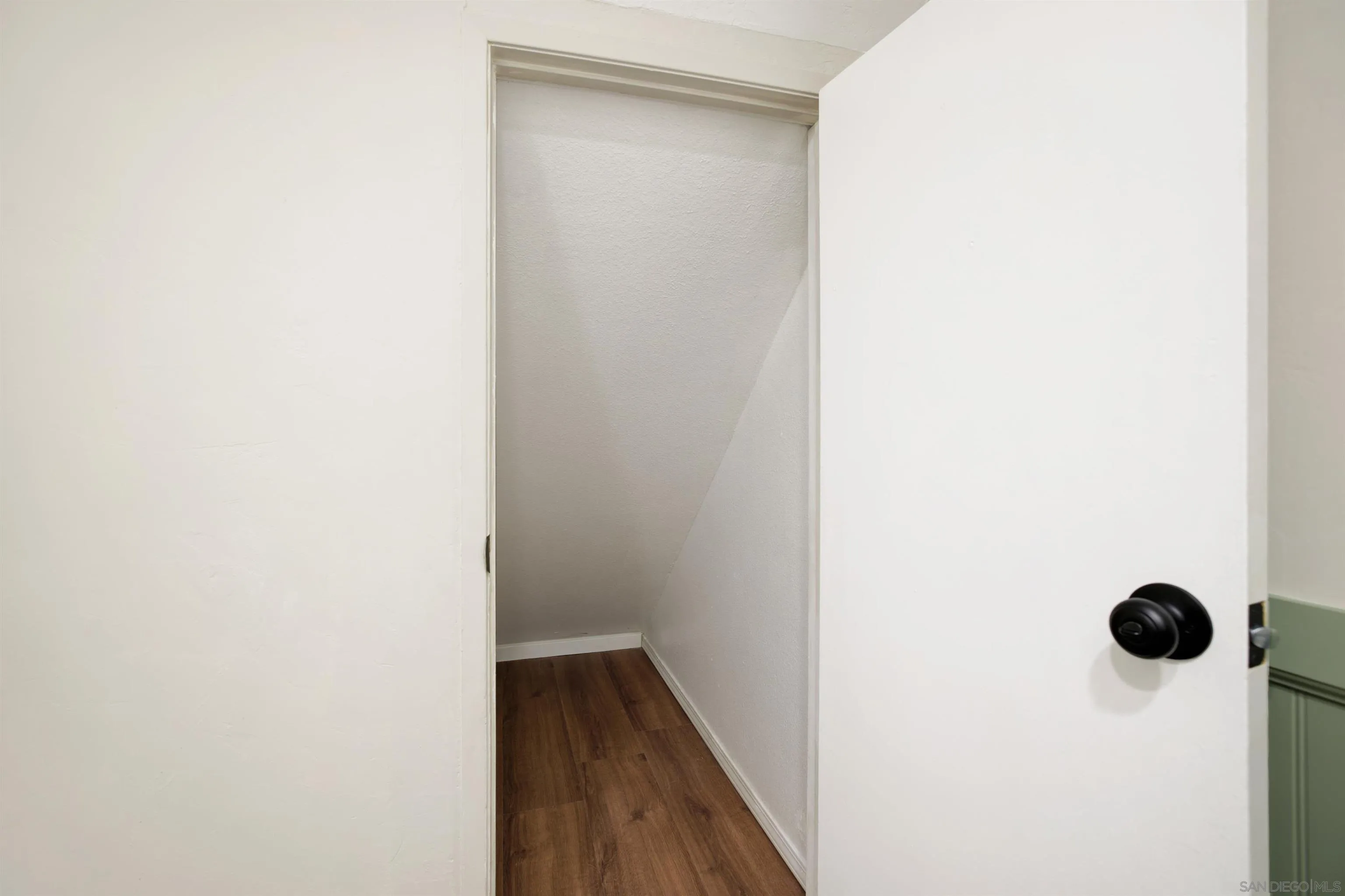 Lakeside Condo: 12650 Lakeshore Drive