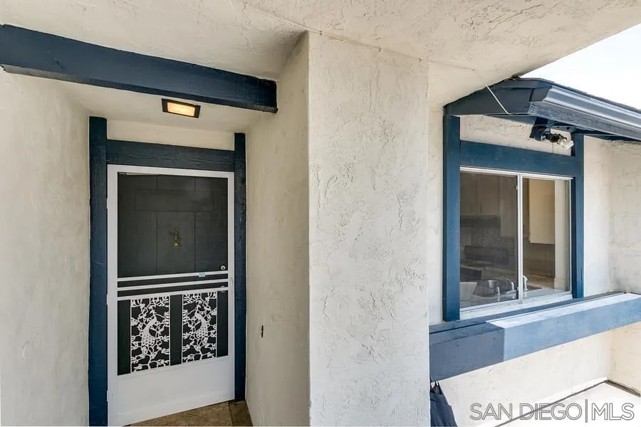 Santee Condo: 9124 Maranda Drive