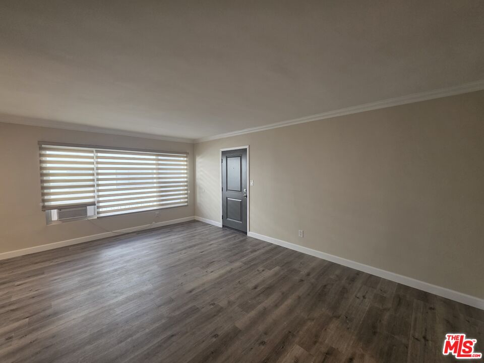 West Hollywood Condo: 7972 Norton Avenue