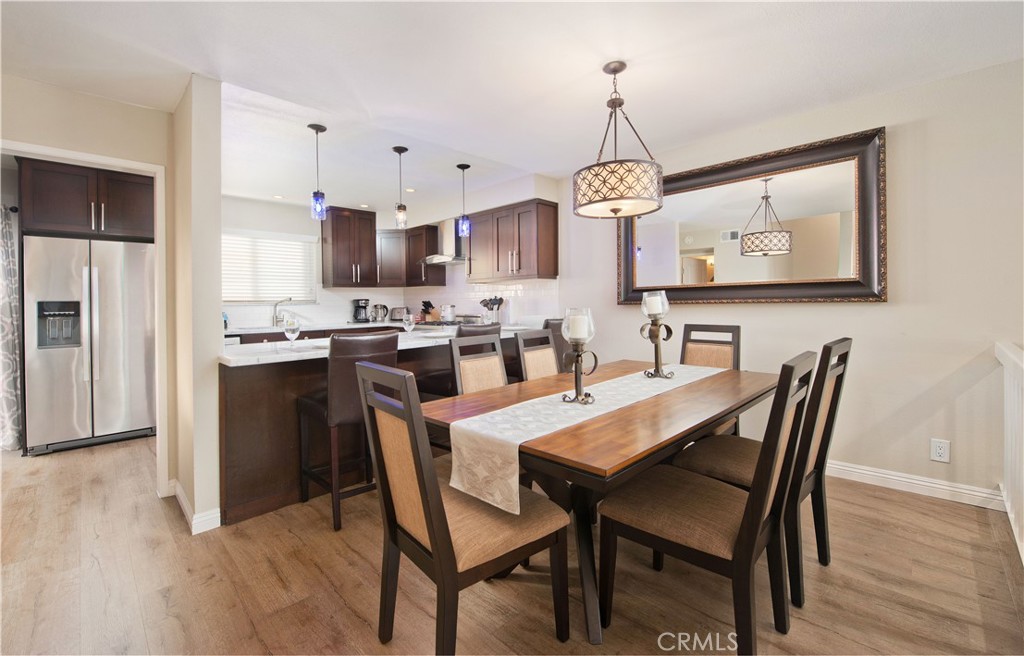 Woodland Hills Condo: 21820 Marylee Street