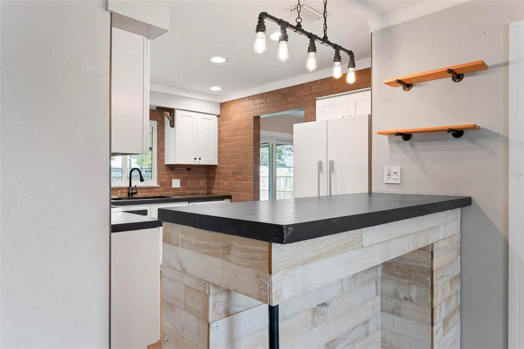 Sarasota Condo: 3372 Tyne Lane