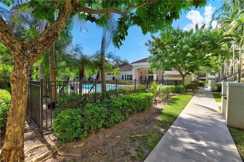 Coral Springs Condo: 5880 West Sample Road