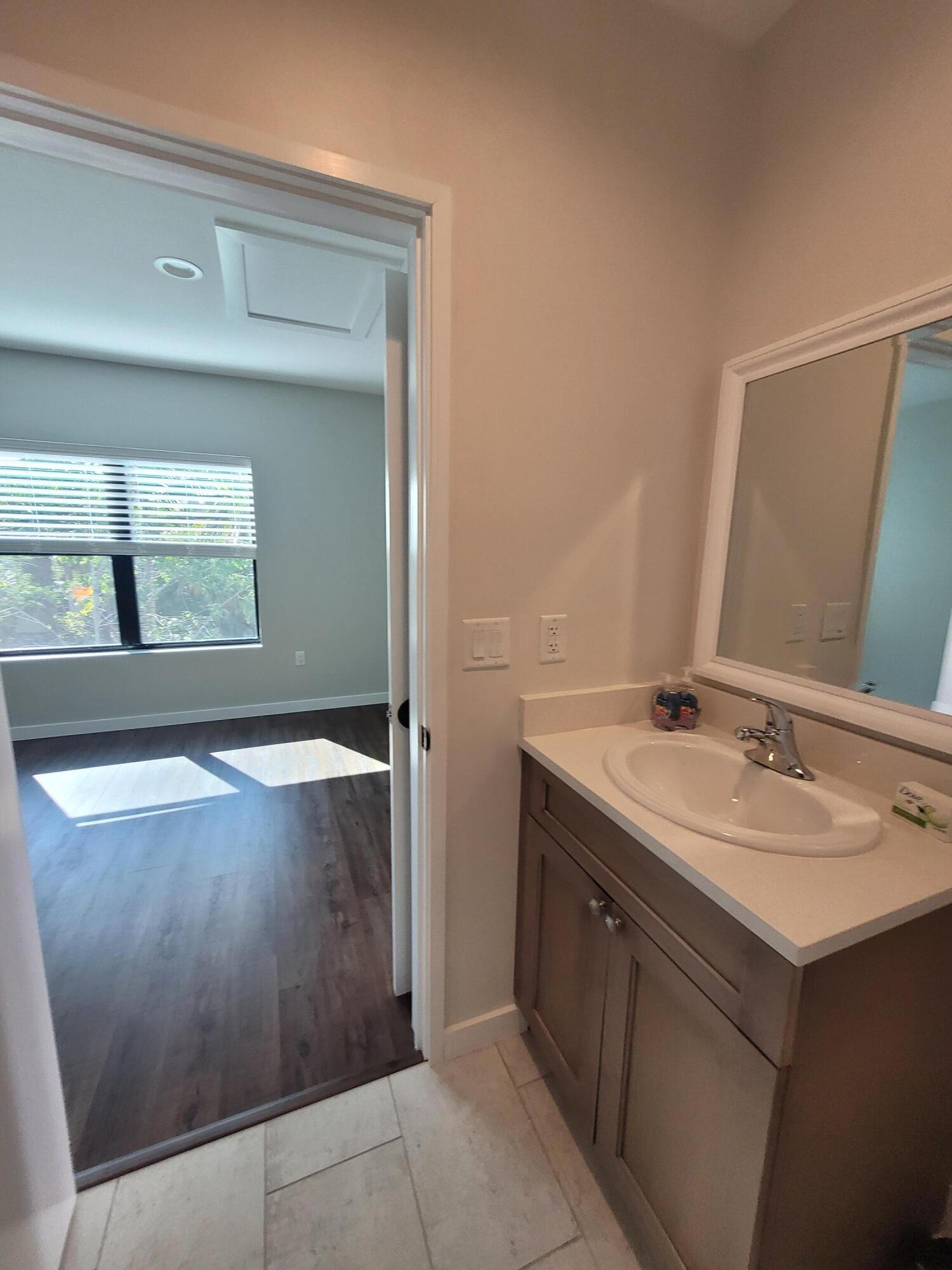 Hobe Sound Condo: 11810 Southeast Dixie Highway