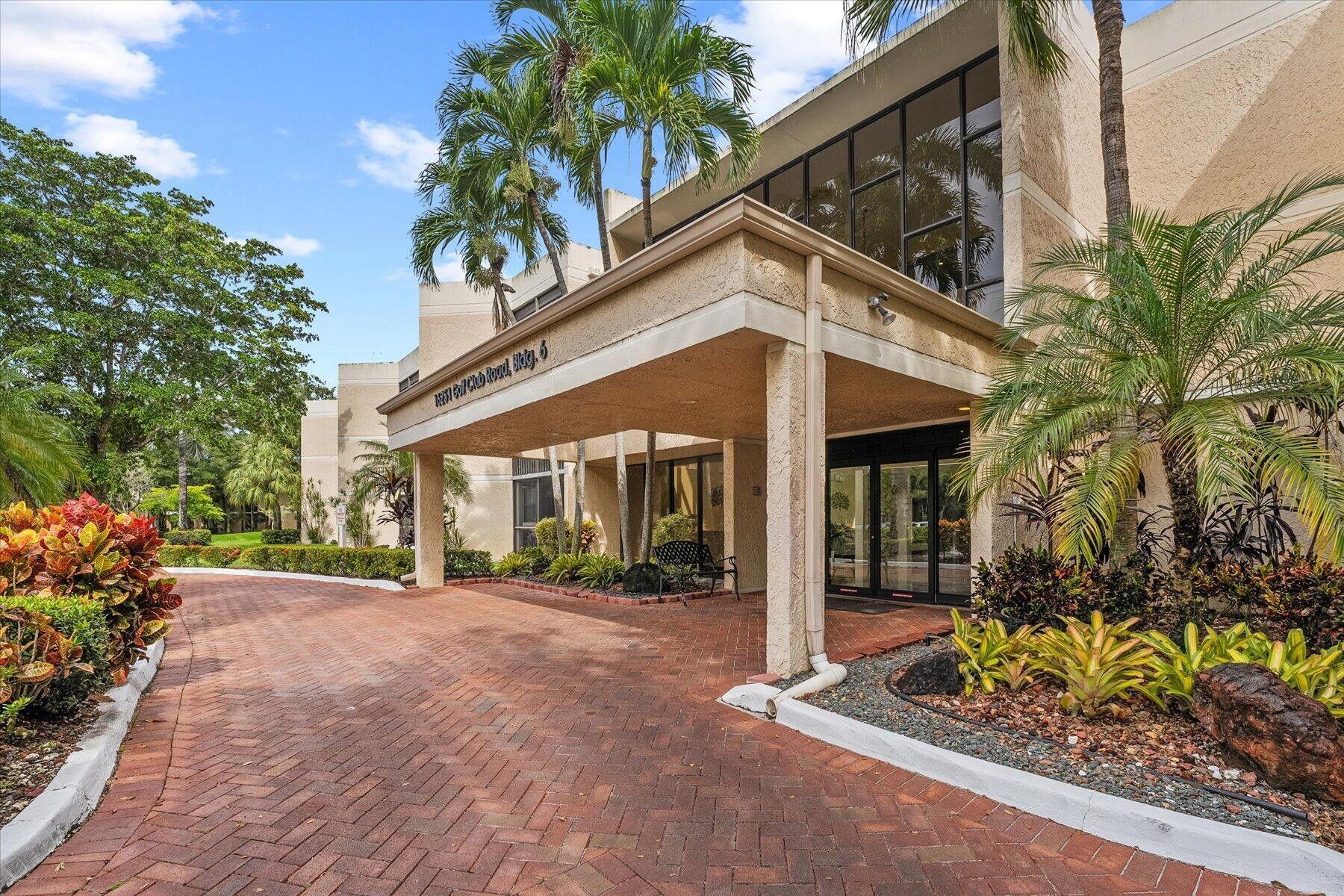 Weston Condo: 16251 Golf Club Road