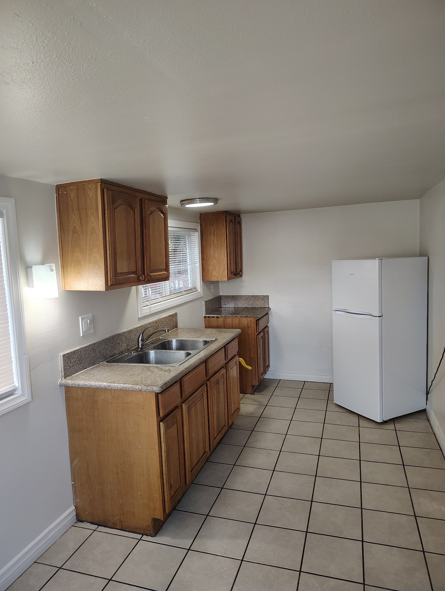 Glendora Condo: 818 E Route 66