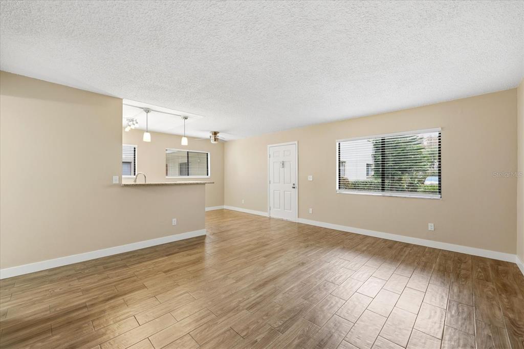 Palm Harbor Condo: 3300 Fox Chase Circle