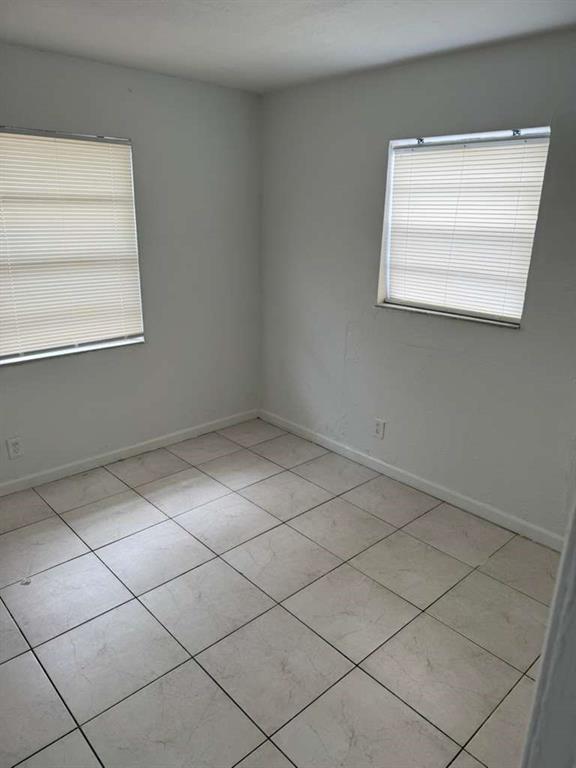 Dania Beach Condo: 218 Northwest 9th Avenue