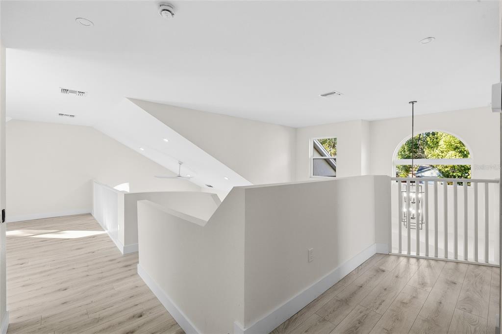 Clearwater Condo: 1801 Laurence Court