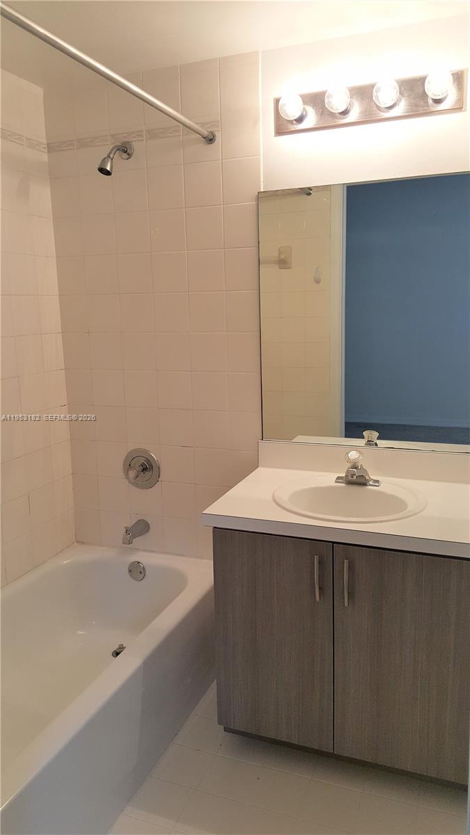 Sunrise Condo: 755 Southwest 148th Avenue