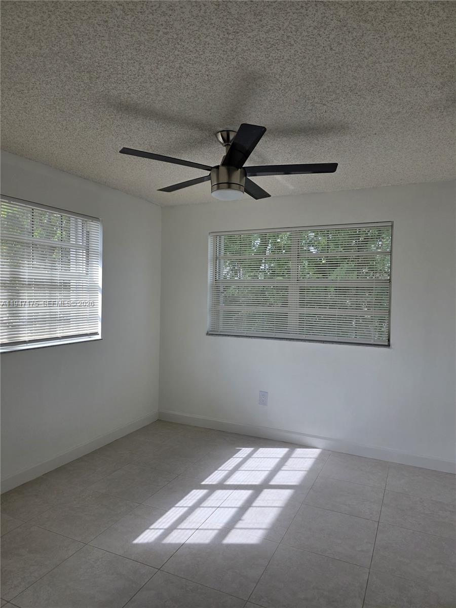 Cooper City Condo: 4964 Southwest 121st Avenue