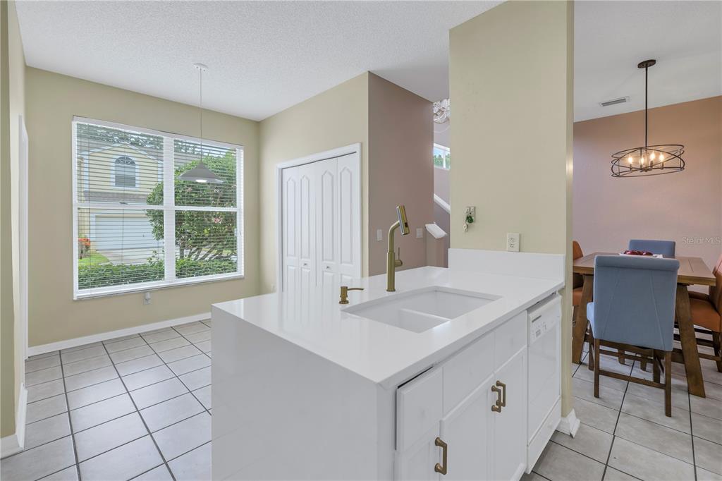 Largo Condo: 1050 Starkey Road