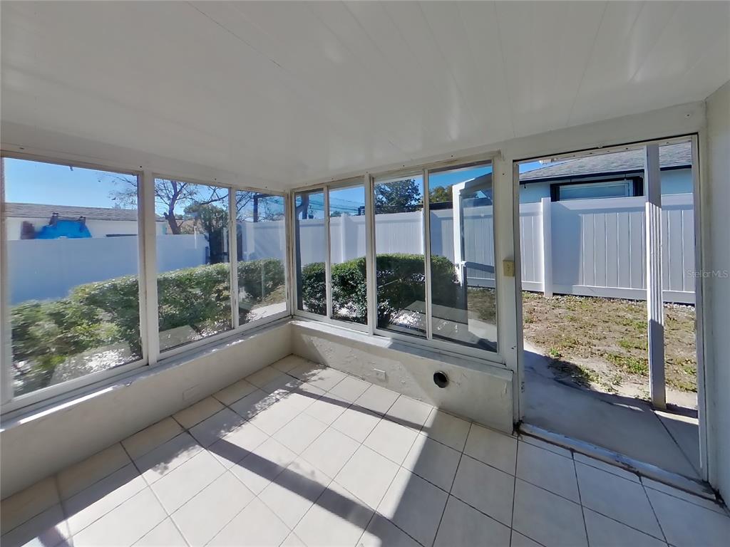 Holiday Condo: Undisclosed Address